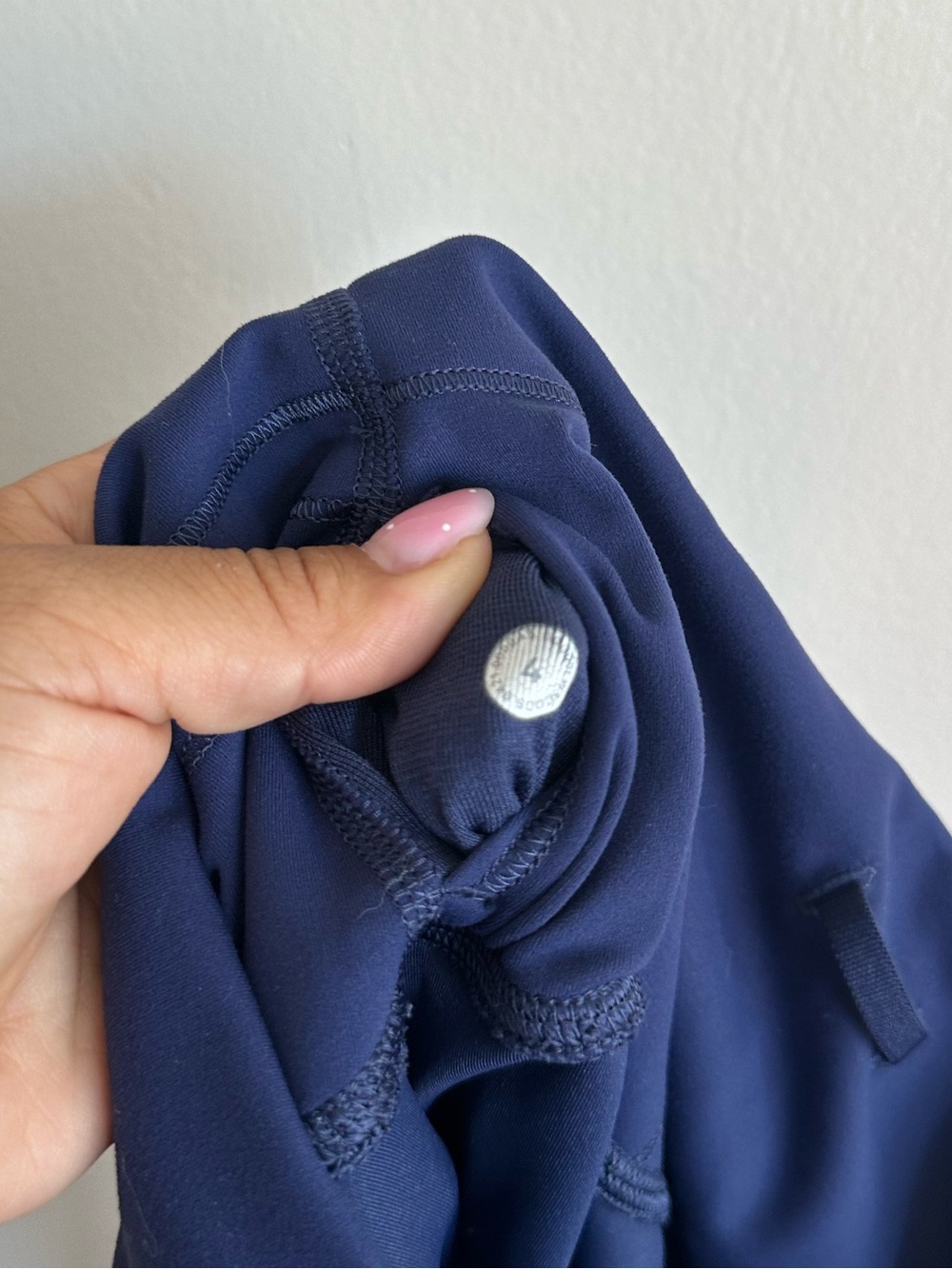 Lululemon Wunder Under Leggings  25” Size 4 - Picture 6 of 6